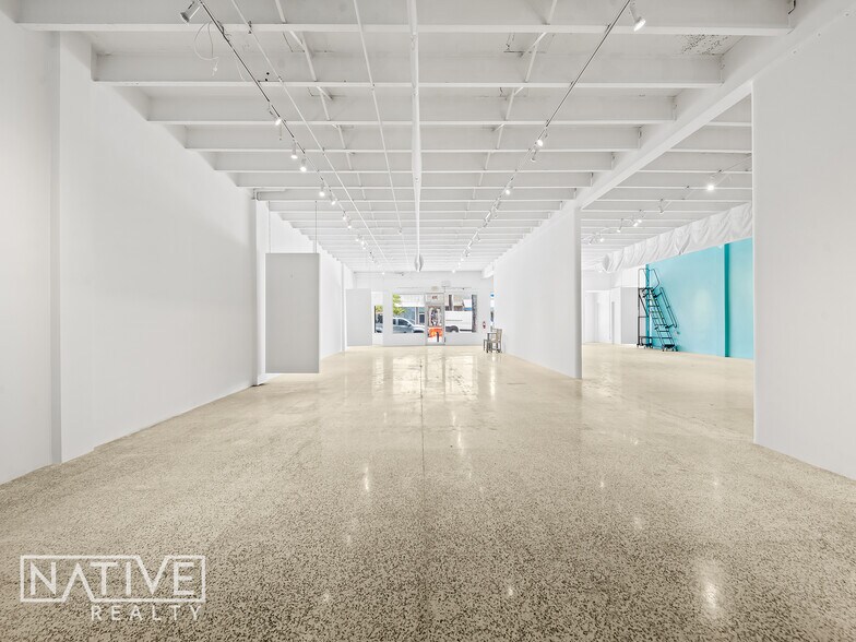 More Photos Of 2014-2016 Harrison St, Hollywood Storefront For Sale