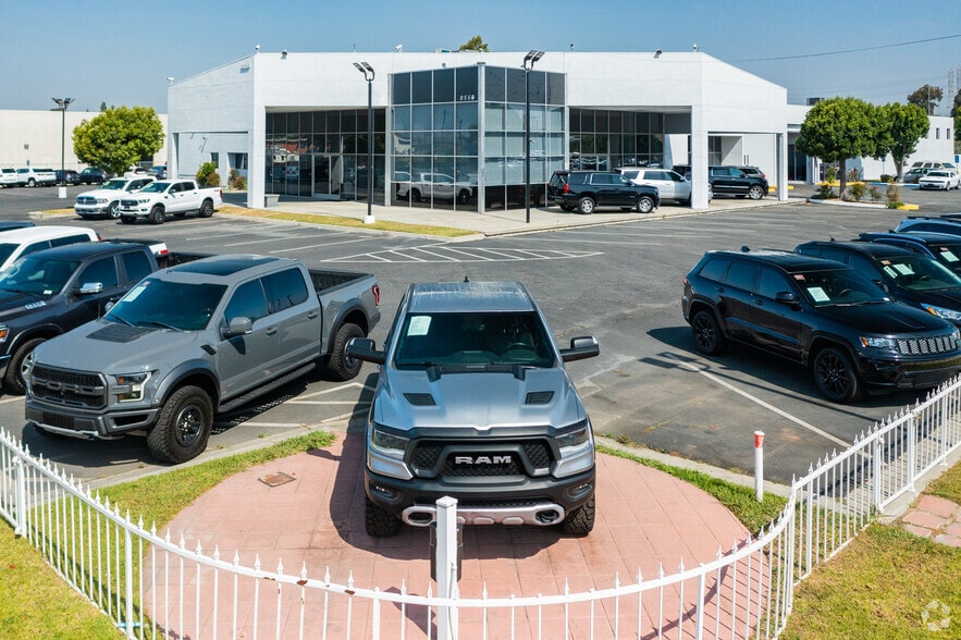 More Photos Of 8559 Artesia Blvd, Bellflower Auto Dealership For Sale