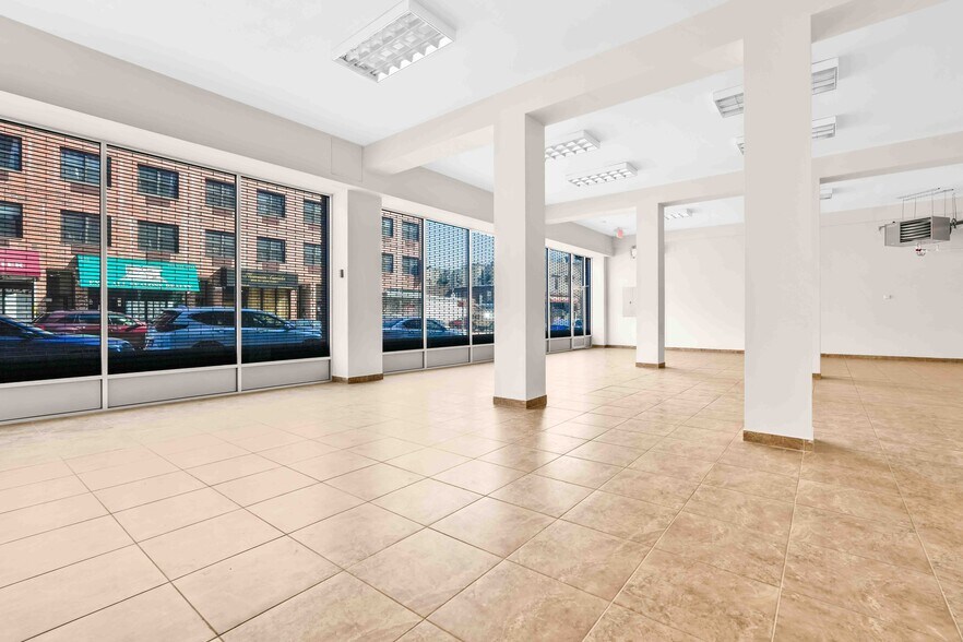 More Photos Of 405-407 Gates Ave, Brooklyn Loft Creative Space For Sale