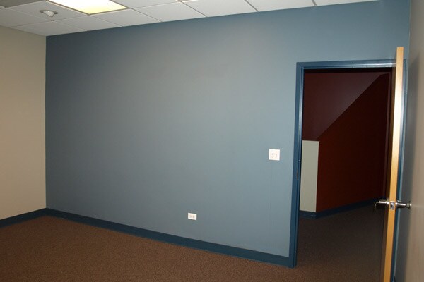 More Photos Of 134 W Lake St, Bloomingdale Coworking Space
