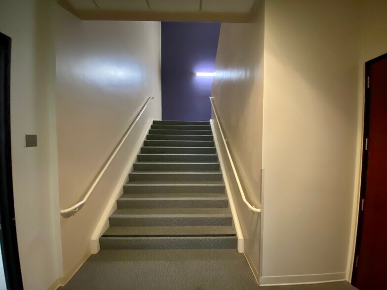 More Photos Of 18705 Madrone Pky, Morgan Hill Flex For Sale