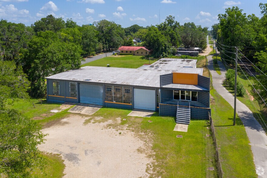 More Photos Of 765 E Washington St, Monticello Auto Repair For Sale