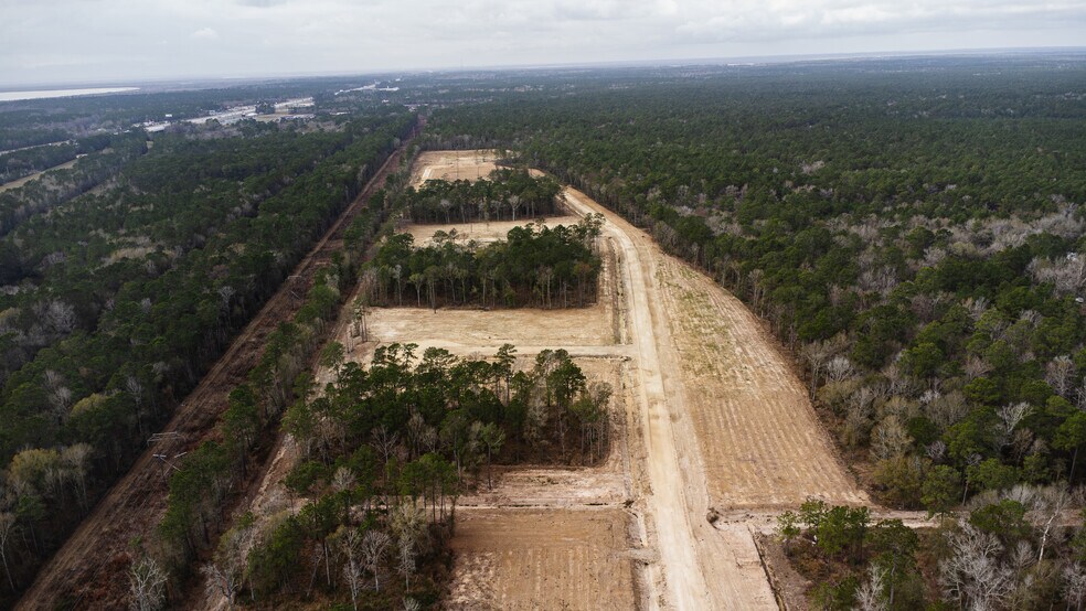 More Photos Of Highway 61, Hankamer Land For Sale