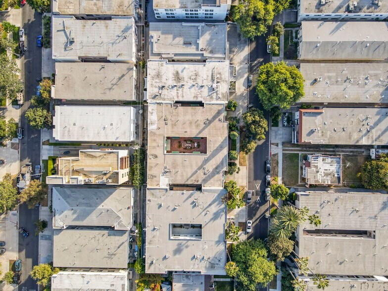 More Photos Of 540 N Orlando Ave, Los Angeles Apartments For Sale
