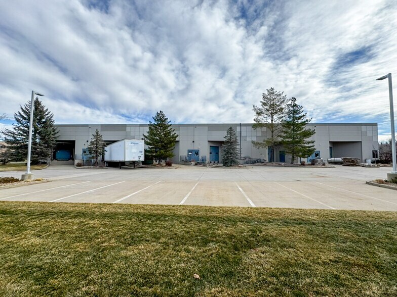 More Photos Of 6880 Winchester Cir, Boulder Manufacturing For Lease