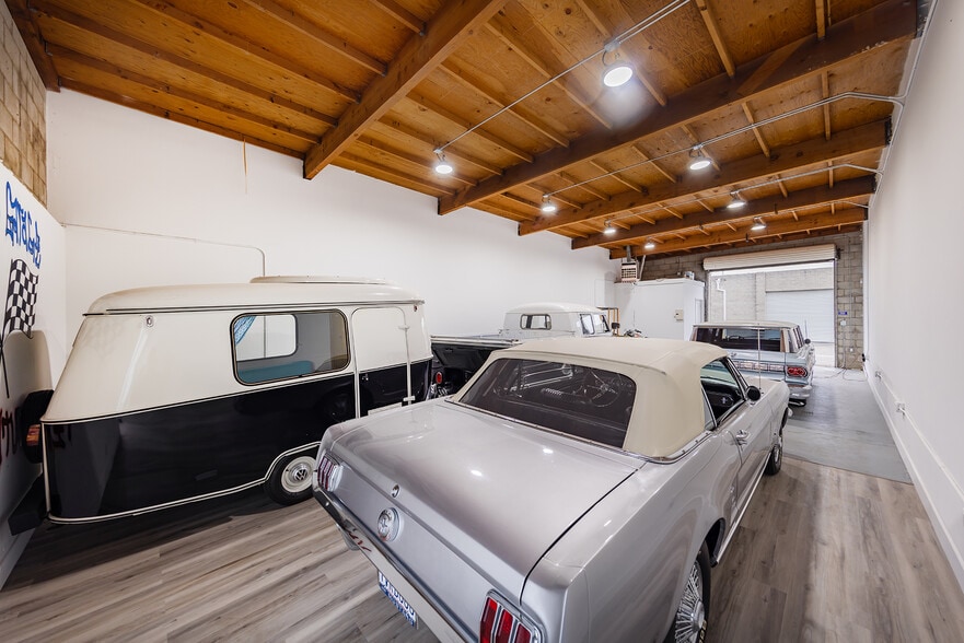 More Photos Of 2745 Sherwin Ave, Ventura Manufacturing For Sale
