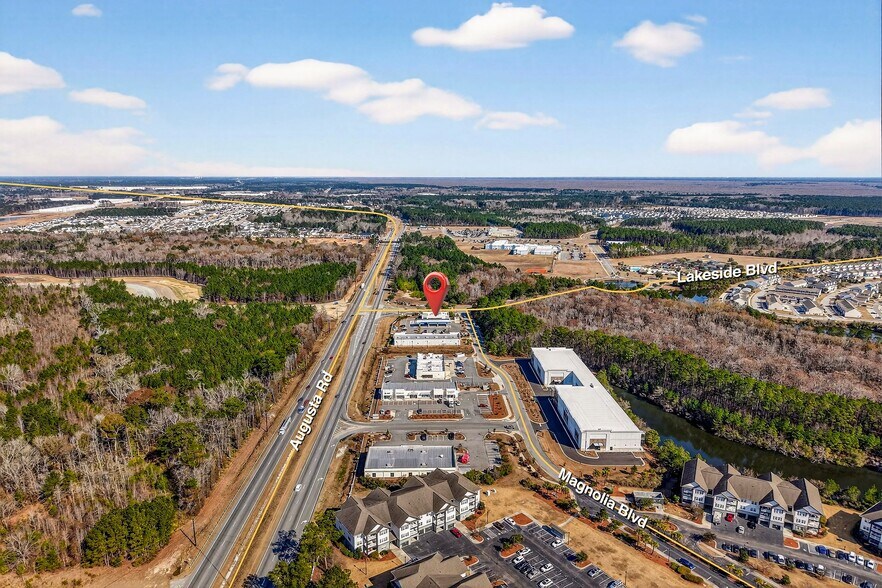 More Photos Of 2 Magnolia Blvd, Port Wentworth Freestanding For Lease