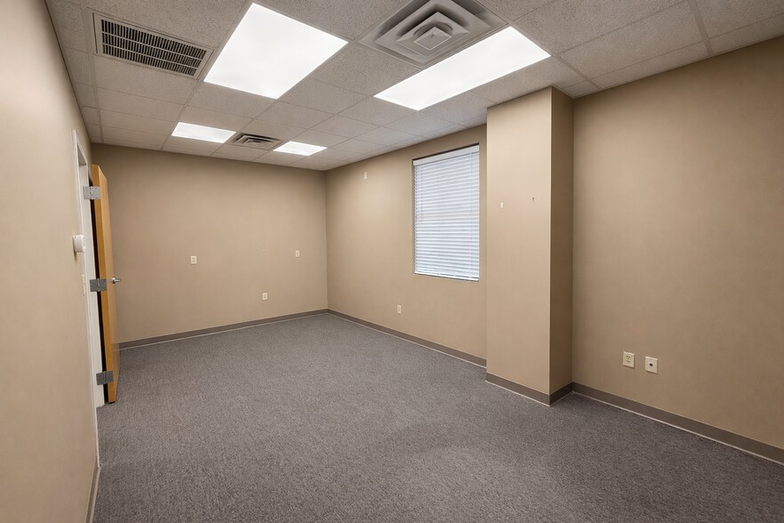 More Photos Of 420 Liberty Park Ct, Flowood Coworking Space