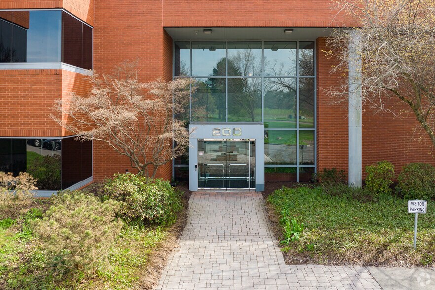 More Photos Of 200 Salina Meadows Pky, Syracuse Office For Lease