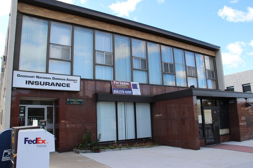 Primary Photo Of 598 Tuckahoe Rd, Yonkers Freestanding For Lease