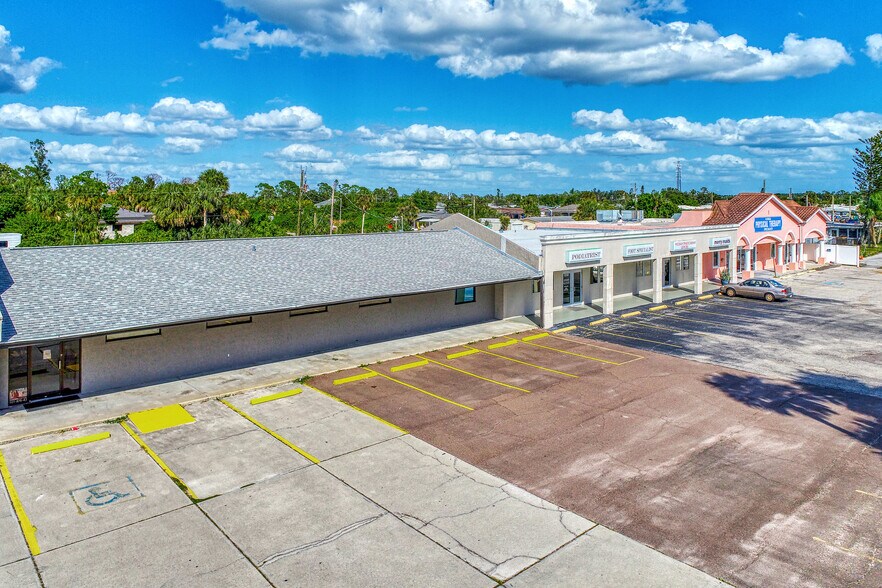 More Photos Of 12749 Tamiami Trl S, North Port Medical For Sale