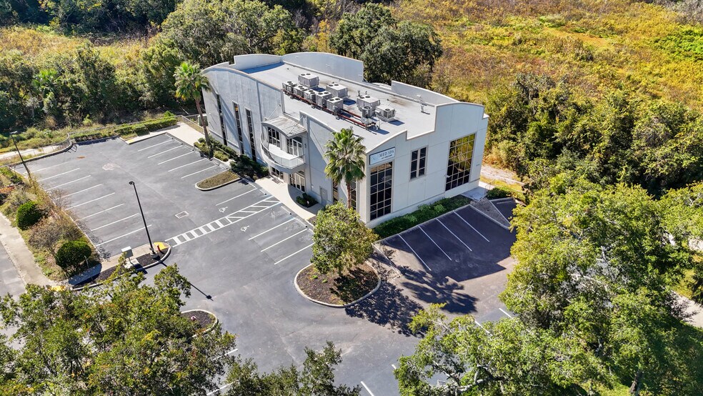 More Photos Of 9582 W Colonial Dr, Ocoee Medical For Lease