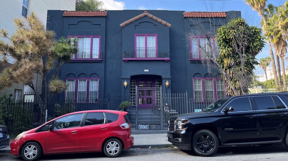 Primary Photo Of 1527 N McCadden Pl, Los Angeles Dormitory For Lease
