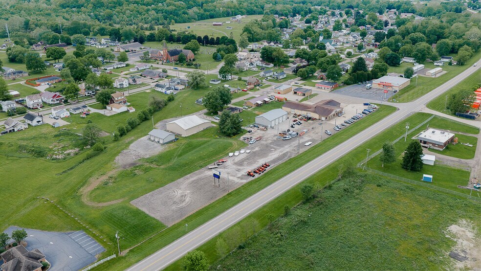 More Photos Of 206 S Carrollton St, Malvern Auto Dealership For Sale