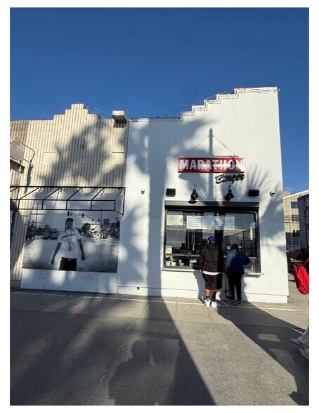 More Photos Of 1815-1827 Ocean Front Walk, Venice Restaurant For Lease