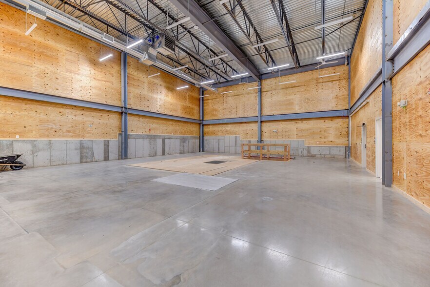 More Photos Of 1025 Alliance Park Dr, Bloomsburg Office For Lease