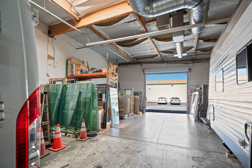 More Photos Of 123-129 E Alma Ave, San Jose Warehouse For Sale
