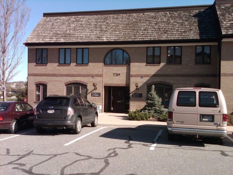 More Photos Of 7317-7327 Hanover Pky, Greenbelt Office For Sale