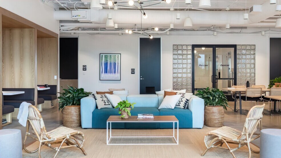 More Photos Of 3300 N Interstate 35, Austin Coworking Space