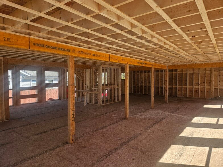 More Photos Of 1232 Mineral Spring Ave, North Providence Freestanding For Sale