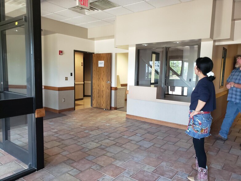 More Photos Of 8189 U.S. Highway 70, Waurika Office For Sale