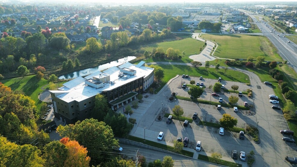 More Photos Of 425 Better Way, Appleton Office For Lease