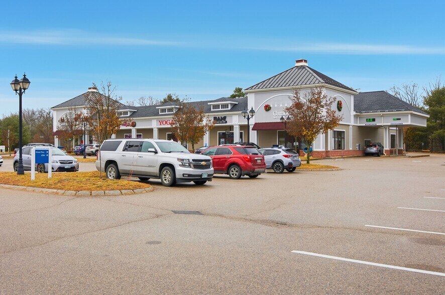 More Photos Of 1500 White Mountain Hwy, North Conway Storefront For Lease