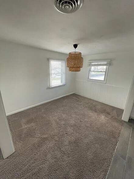 More Photos Of 5223 Columbus Ave, Anderson Storefront Retail Residential For Sale