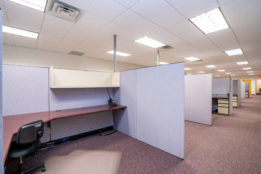 More Photos Of 2850 Brunswick Pike, Lawrenceville Medical For Sale