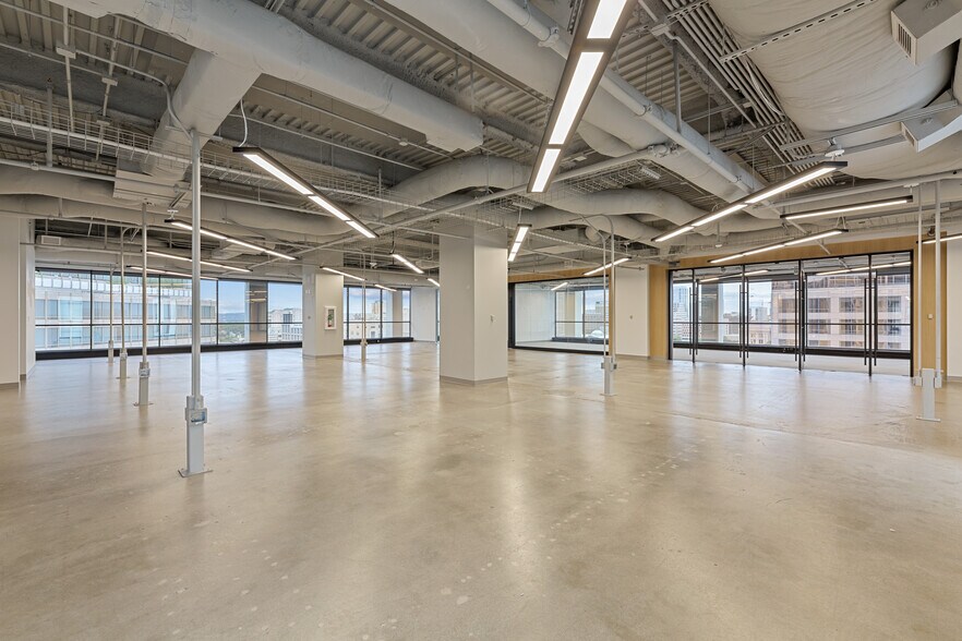 More Photos Of 823 Congress Ave, Austin Office For Lease