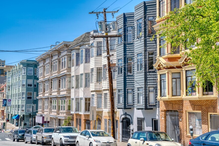 More Photos Of 1668 Washington St, San Francisco Apartments For Sale