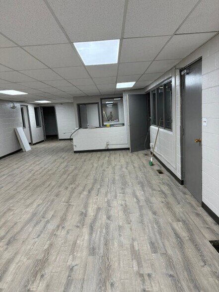 More Photos Of 810 22nd Ave, Greeley Warehouse For Lease