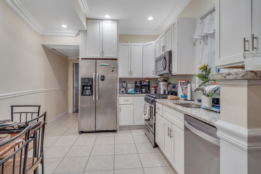 185 Hackensack Plank Rd, Weehawken, NJ 07086 Apartments For Sale