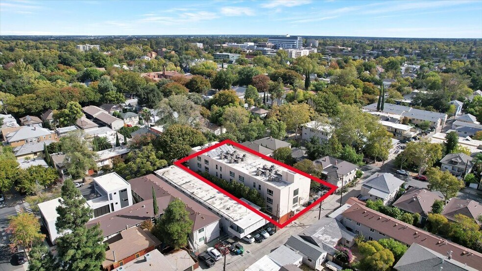 More Photos Of 2320 P St, Sacramento Apartments For Sale