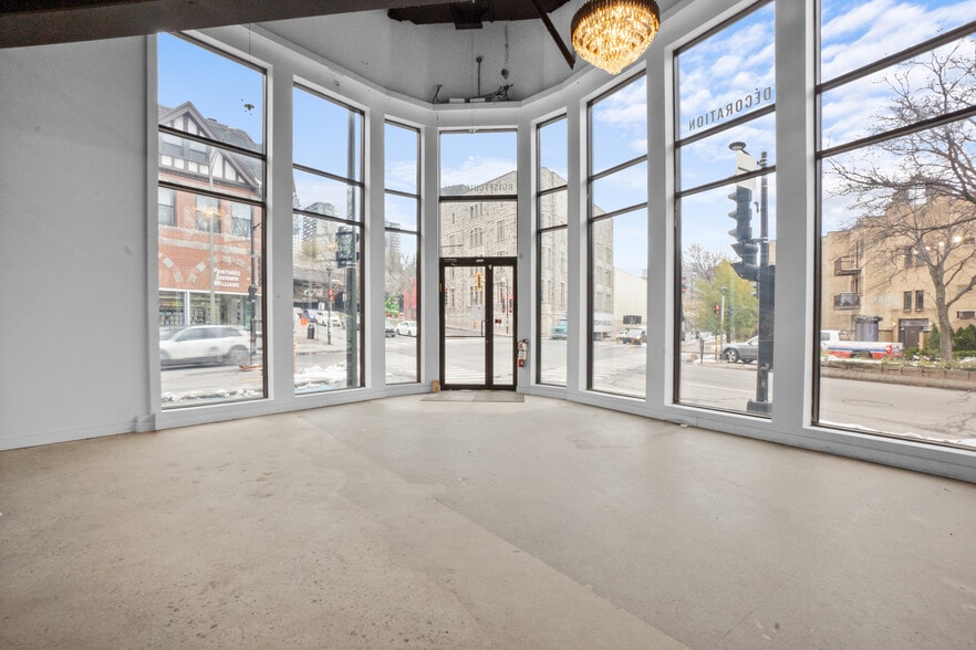More Photos Of 3000 Rue Saint-Antoine O, Montréal Storefront Retail Office For Lease