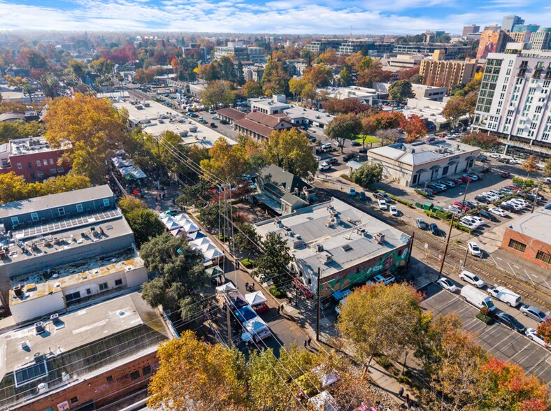 More Photos Of 1931 J st, Sacramento General Retail For Sale