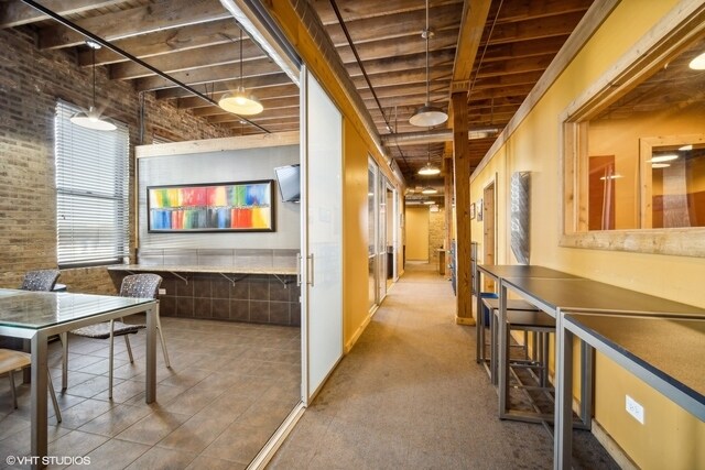 More Photos Of 1348 W Concord Pl, Chicago Office For Lease