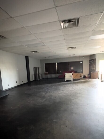 More Photos Of 2488 Grand Island Blvd, Grand Island Unknown For Lease