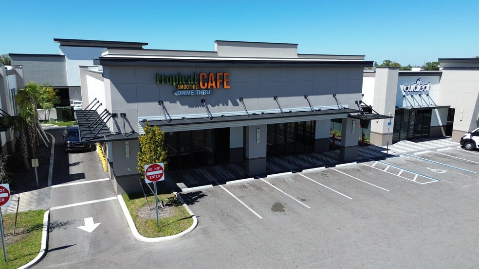 More Photos Of 1019 SW Pine Island Rd, Cape Coral Unknown For Lease