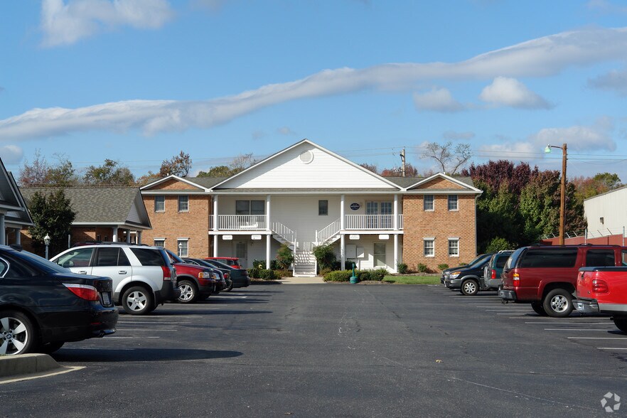 More Photos Of 30537 Potomac Way, Charlotte Hall Office For Lease