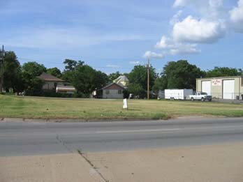 Primary Photo Of 215 SW Lee Blvd, Lawton Land For Sale