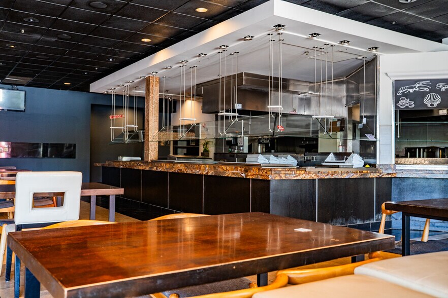 More Photos Of 4690 N State Road 7, Coconut Creek Unknown For Lease