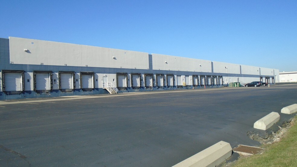 More Photos Of 3920 Space Dr, Dayton Warehouse For Lease