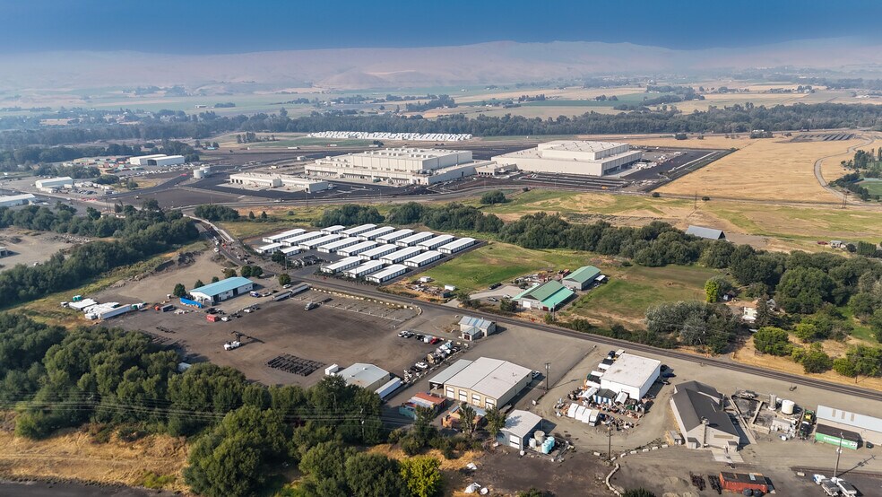 More Photos Of 220 S Railroad Ave, Ellensburg Industrial For Sale
