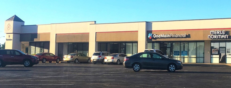 More Photos Of 1300-1336 S York St, Muskogee Unknown For Lease