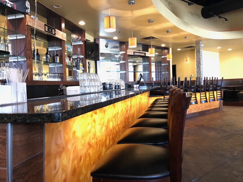 More Photos Of 10060 City Walk Dr, Woodbury General Retail For Lease