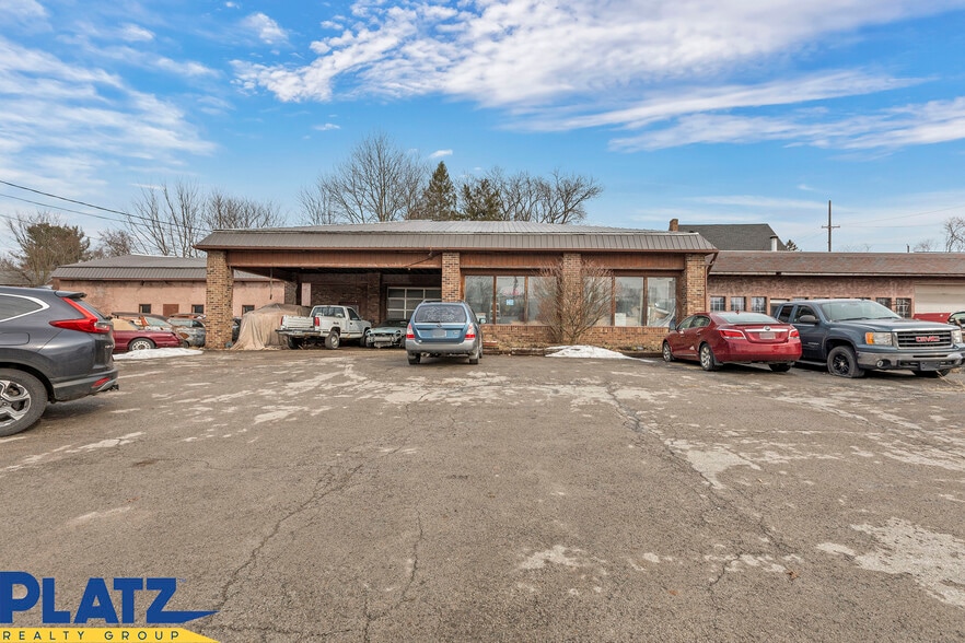 More Photos Of 917 N Main St, Hubbard Auto Repair For Sale