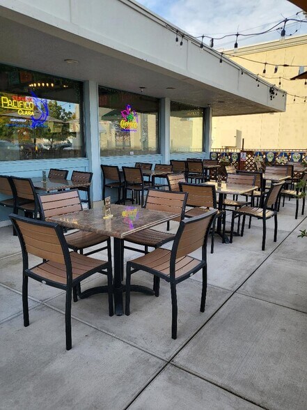 More Photos Of 2107 Fulton Ave, Sacramento Restaurant For Sale
