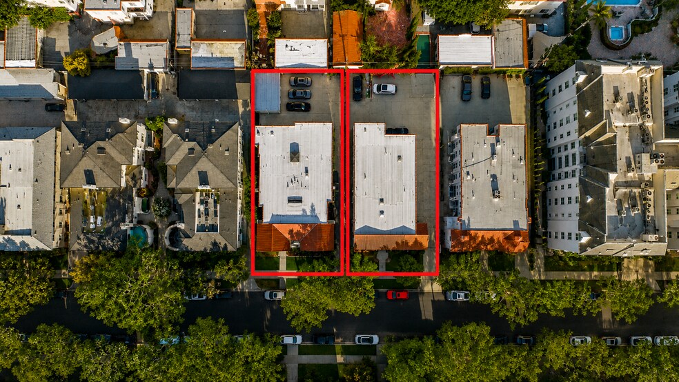 More Photos Of 320 N Sycamore Ave, Los Angeles Apartments For Sale