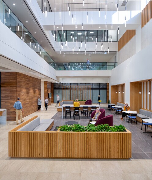 More Photos Of 215 S State St, Salt Lake City Office For Lease